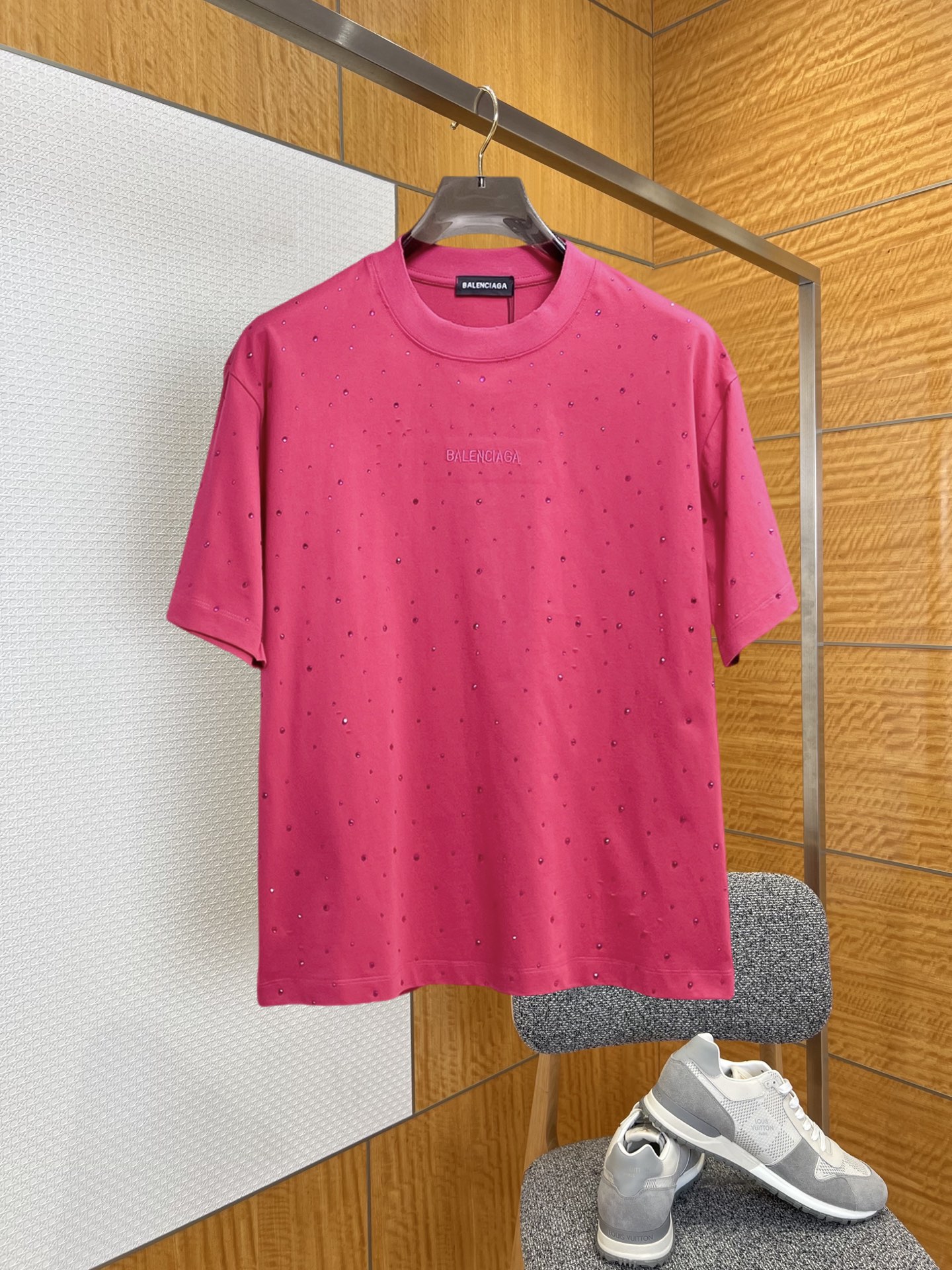 short sleeves